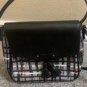 Vera Bradley small crossover bag